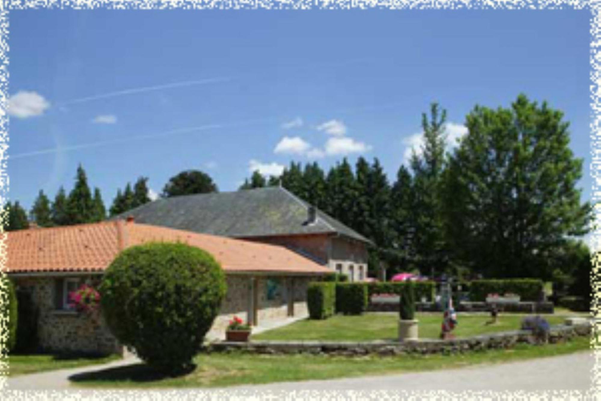 Hotellerie De Plein Air Camping Leychoisier Bonnac-la-Côte Eksteriør bilde